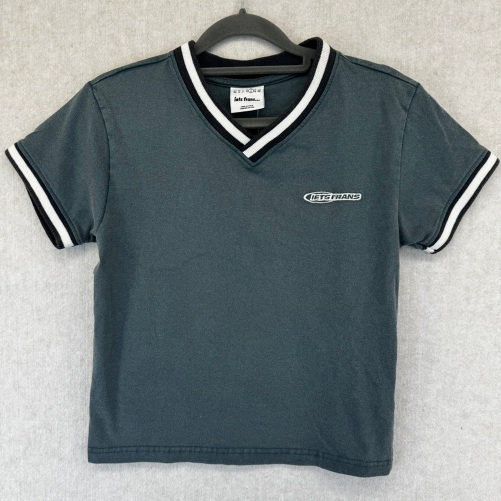 Iets Frans Urban Outfitters Kids Holly Green V-Neck Striped Logo Tee Size L NWT